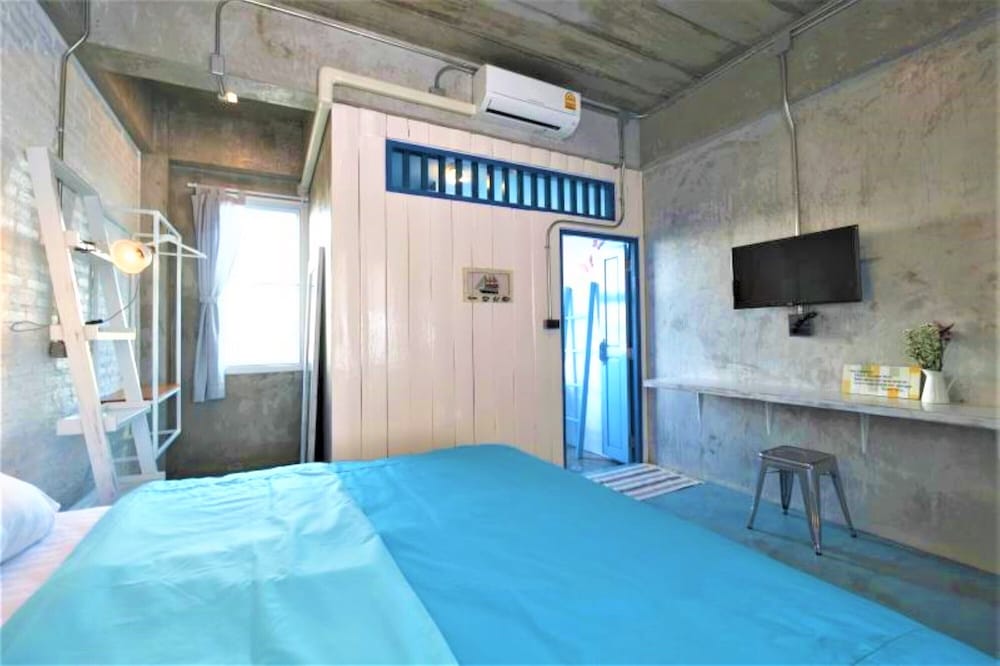 Chanchalay Hip Hostel 37/46