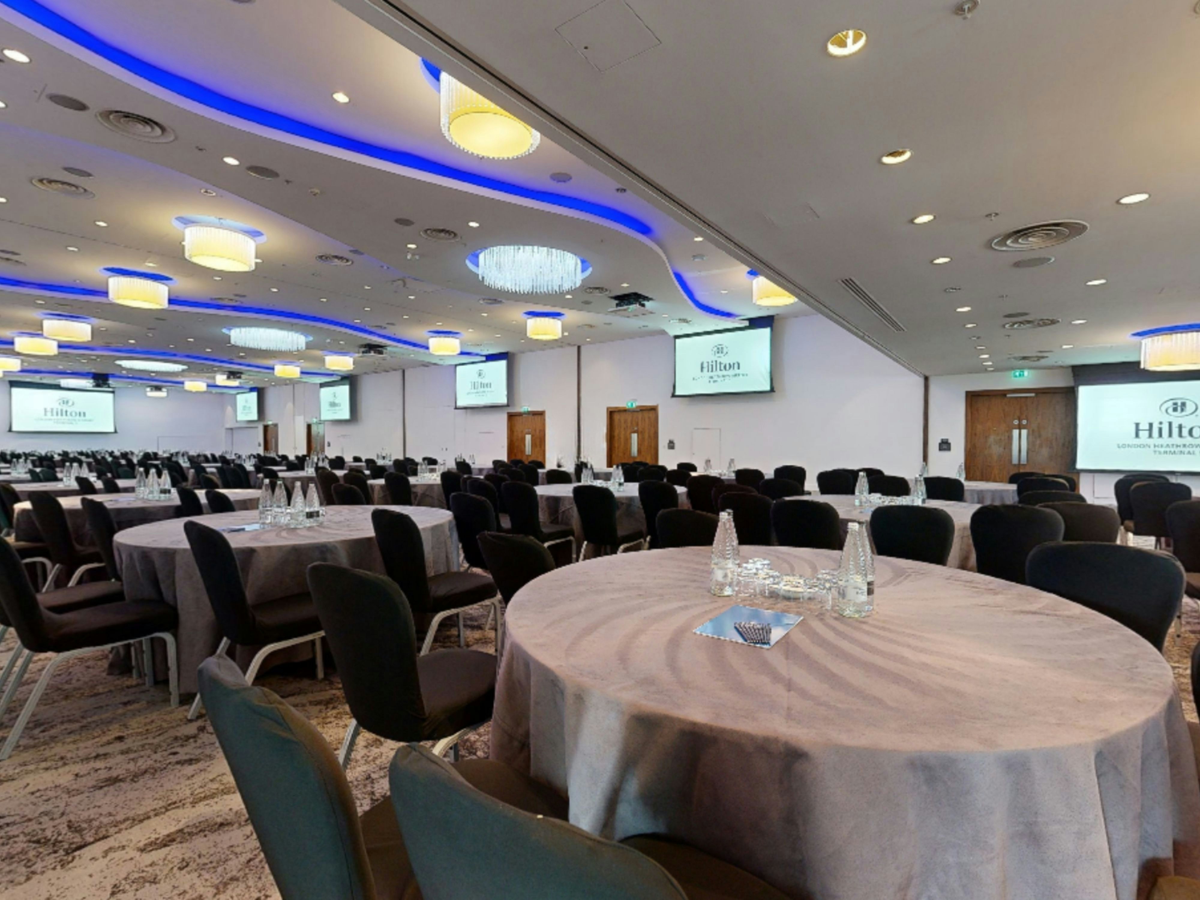 Hilton London Heathrow Airport Terminal 5 27/31