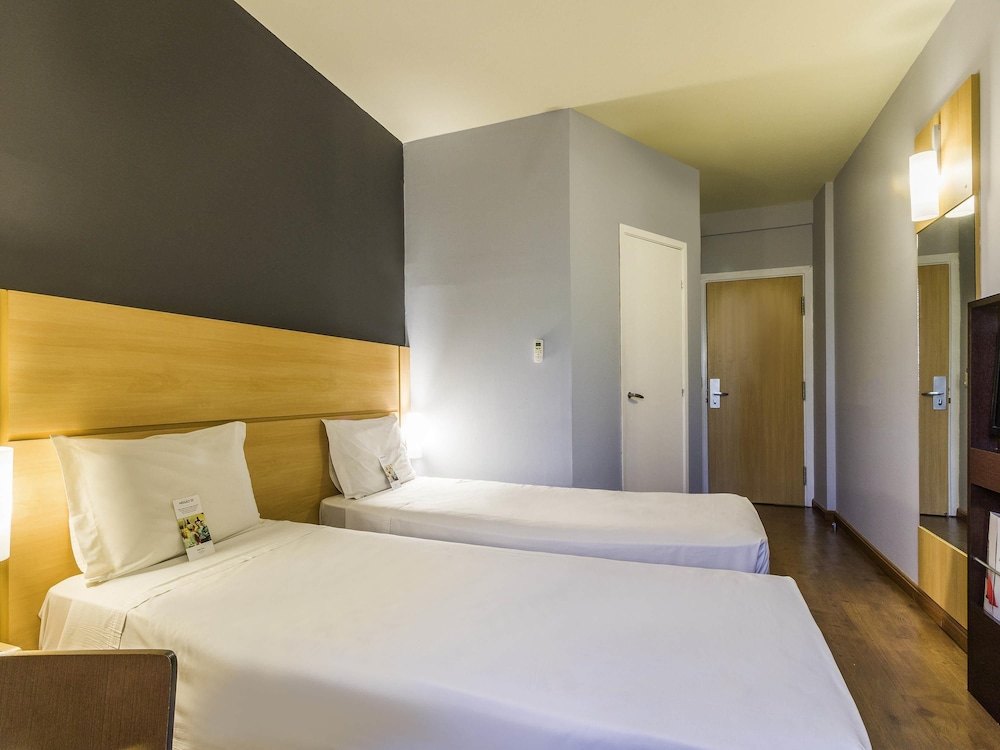 Ibis Barretos 16/50