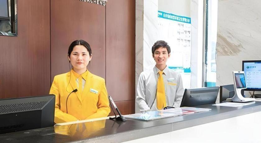 City Comfort Inn (Nanning Dongge Huacheng) 35/46
