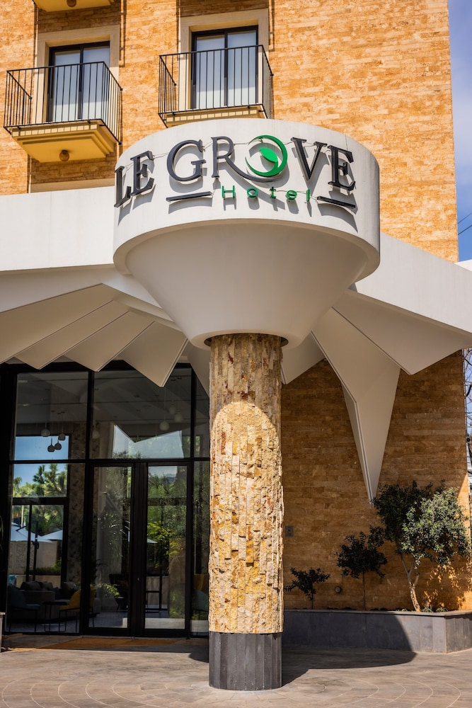 Le Grove Hotel, Jounieh 9/76