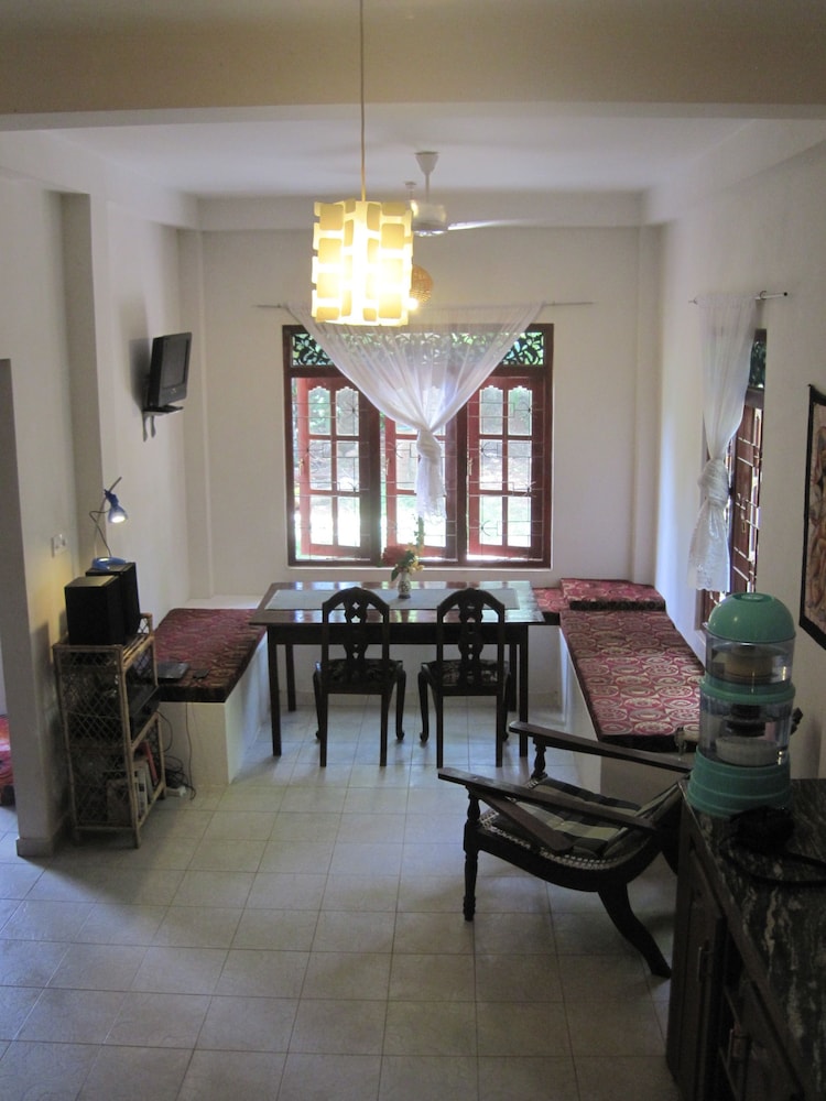 Jungleside House 31/50