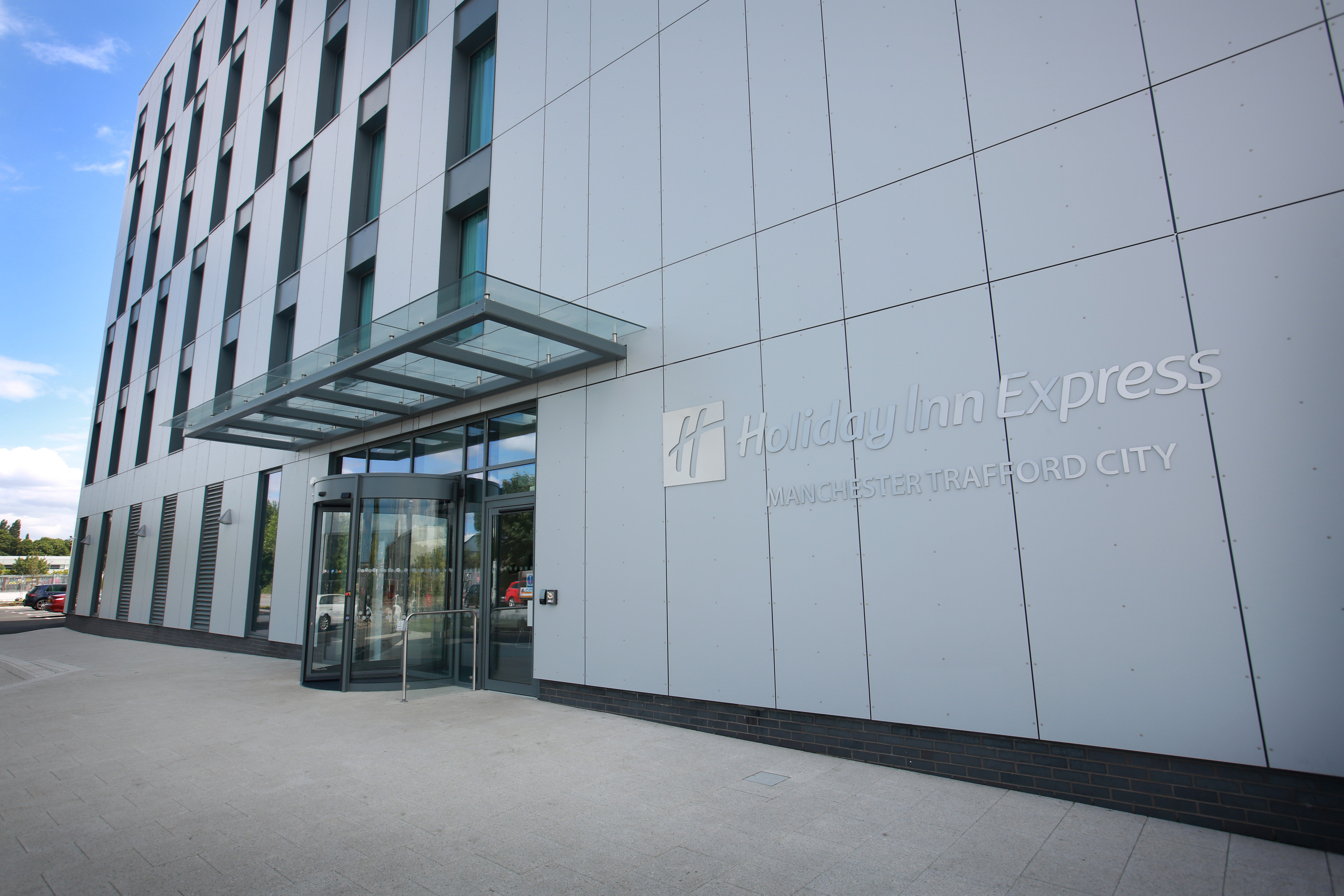 Holiday Inn Express Manchester Traffordcity 74/78