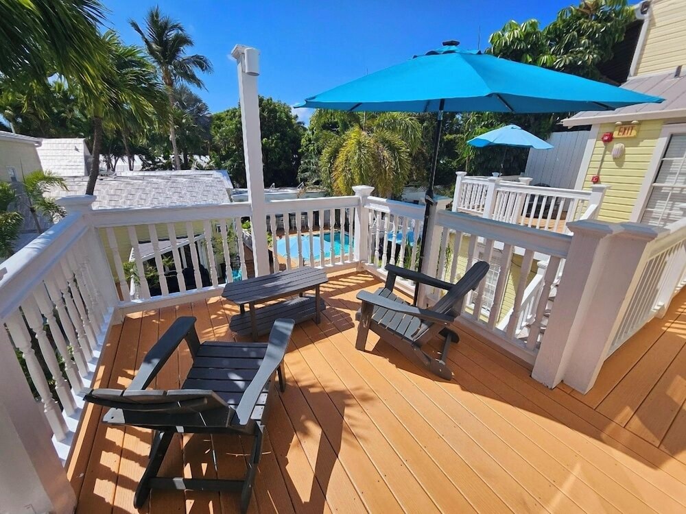 Bishop Hotel Key West 35/50