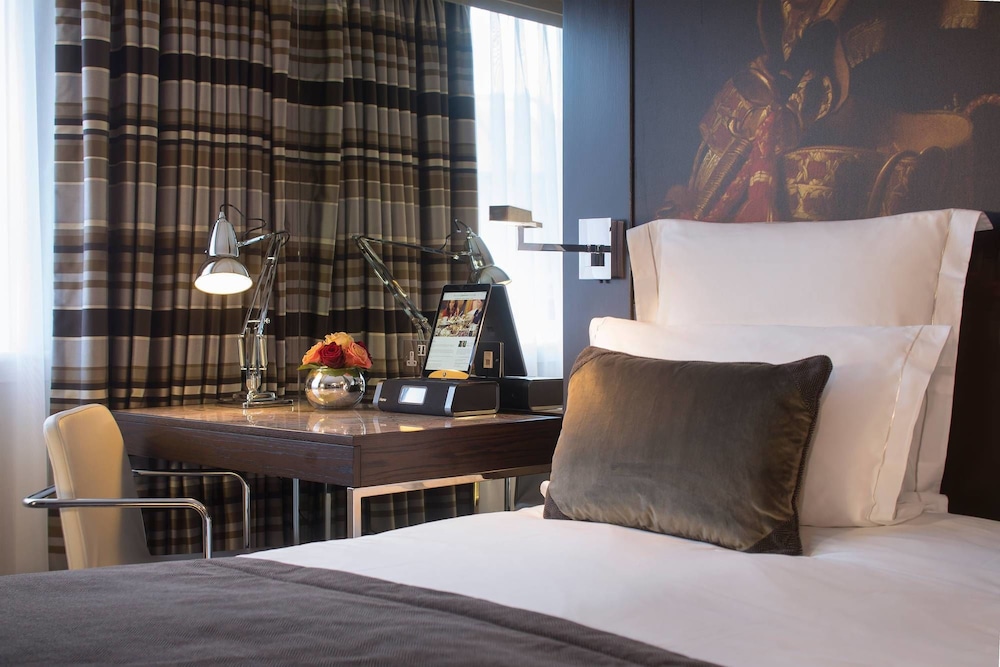 The Lowndes London – A Jumeirah Partner Hotel 6/46