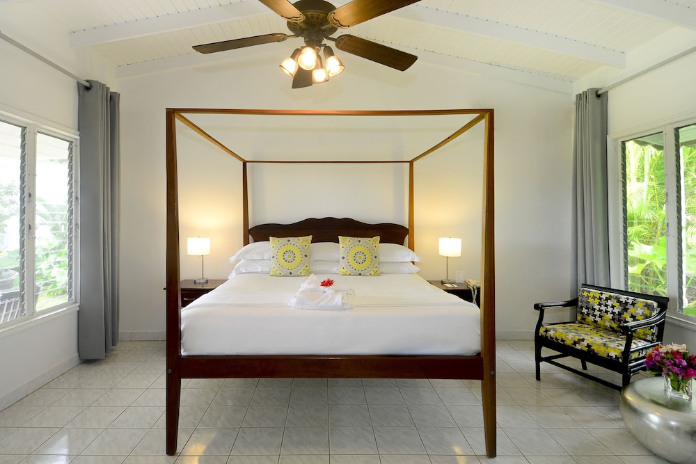 Montpelier Plantation & Beach 11/50