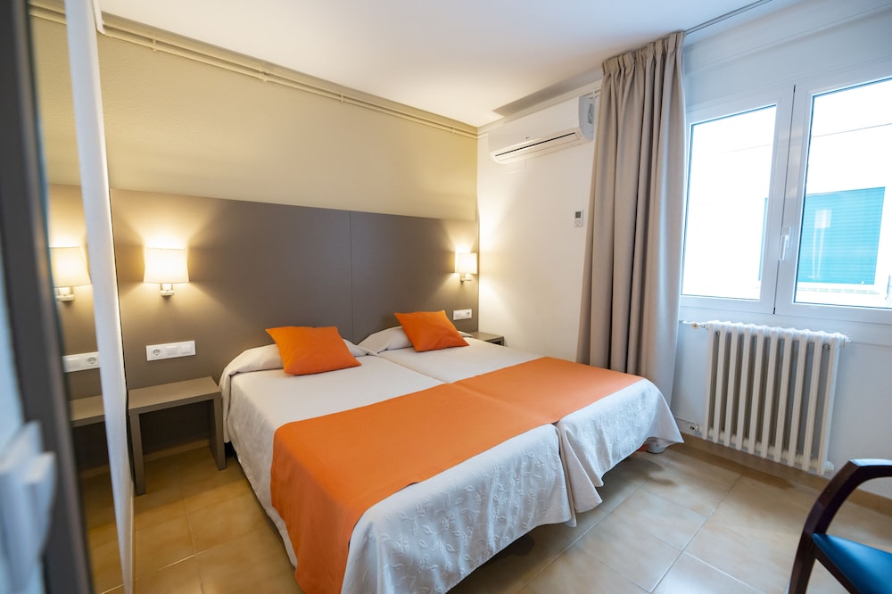 Risech Hotel 32/64