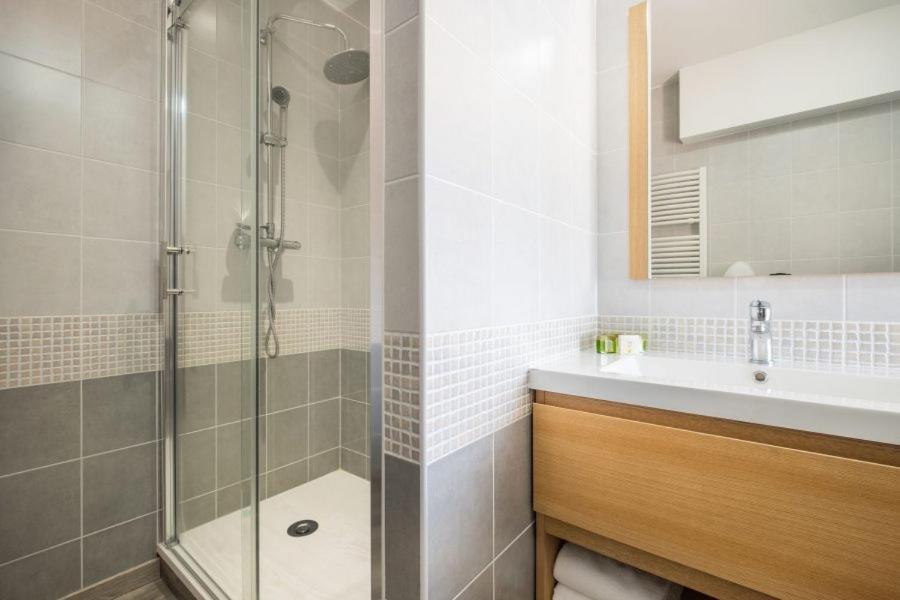 HOTEL LE COQ HARDI 47/51