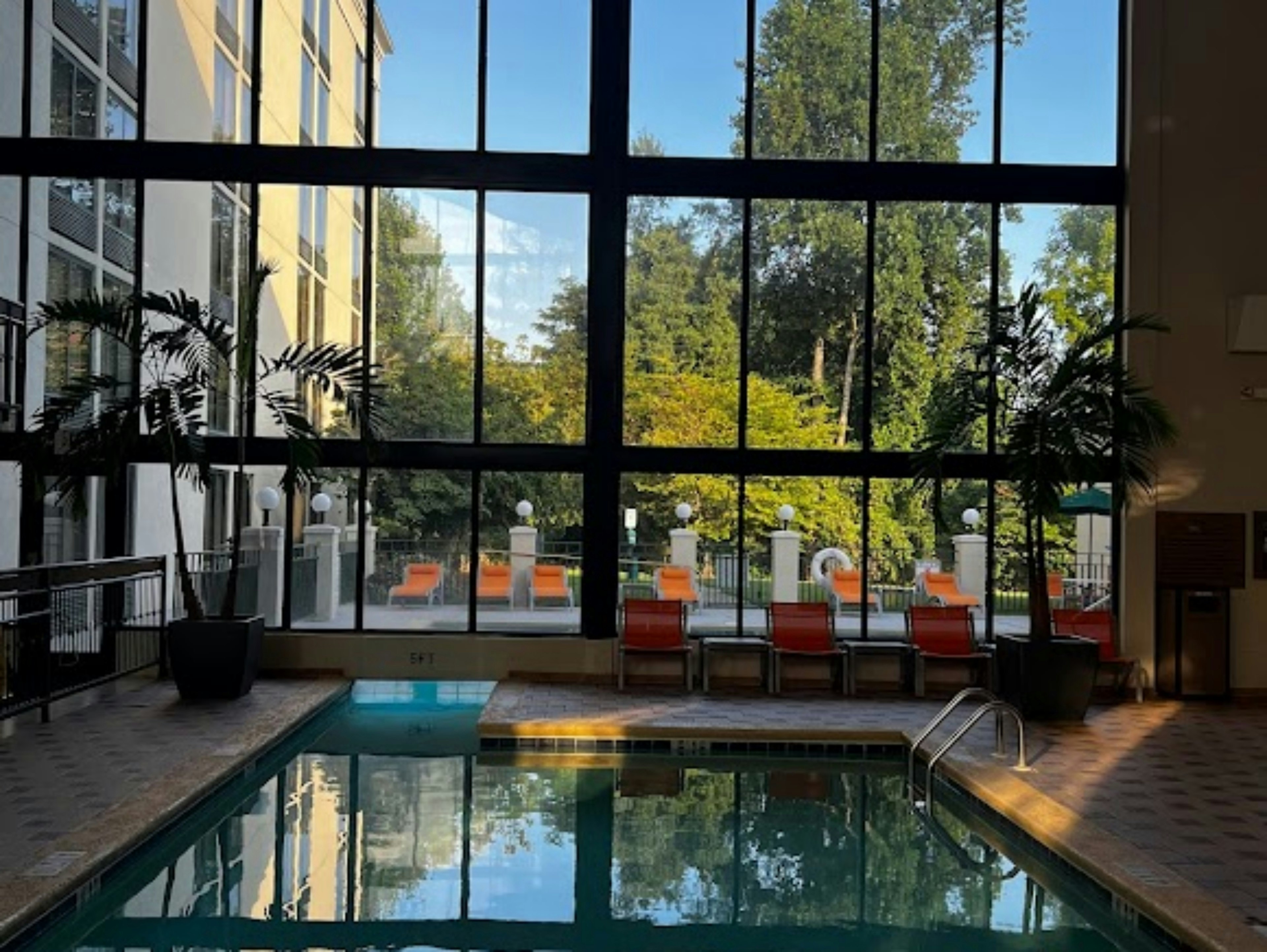 Holiday Inn Asheville - Biltmore West, an IHG Hotel 16/48