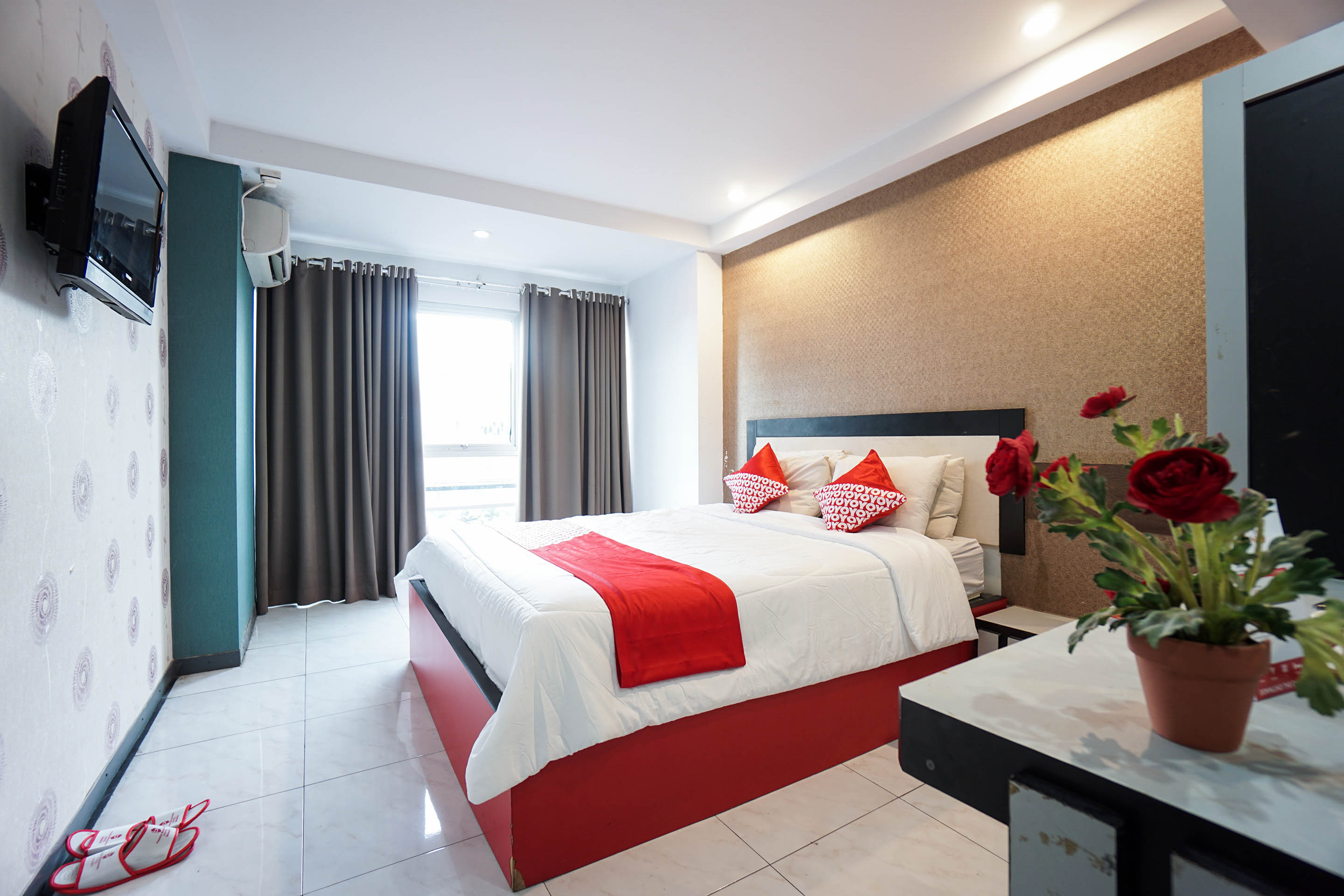 Prince Boulevard Hotel 37/42
