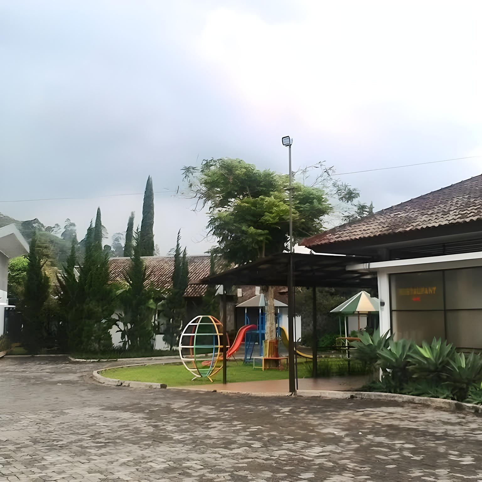 New Mountain Springs Hotel & Resort 9/17