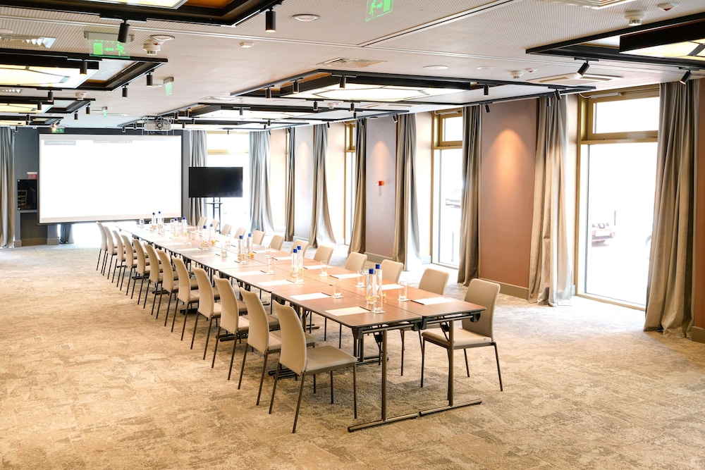 Radisson Blu Aurum Hotel Brasov 34/46