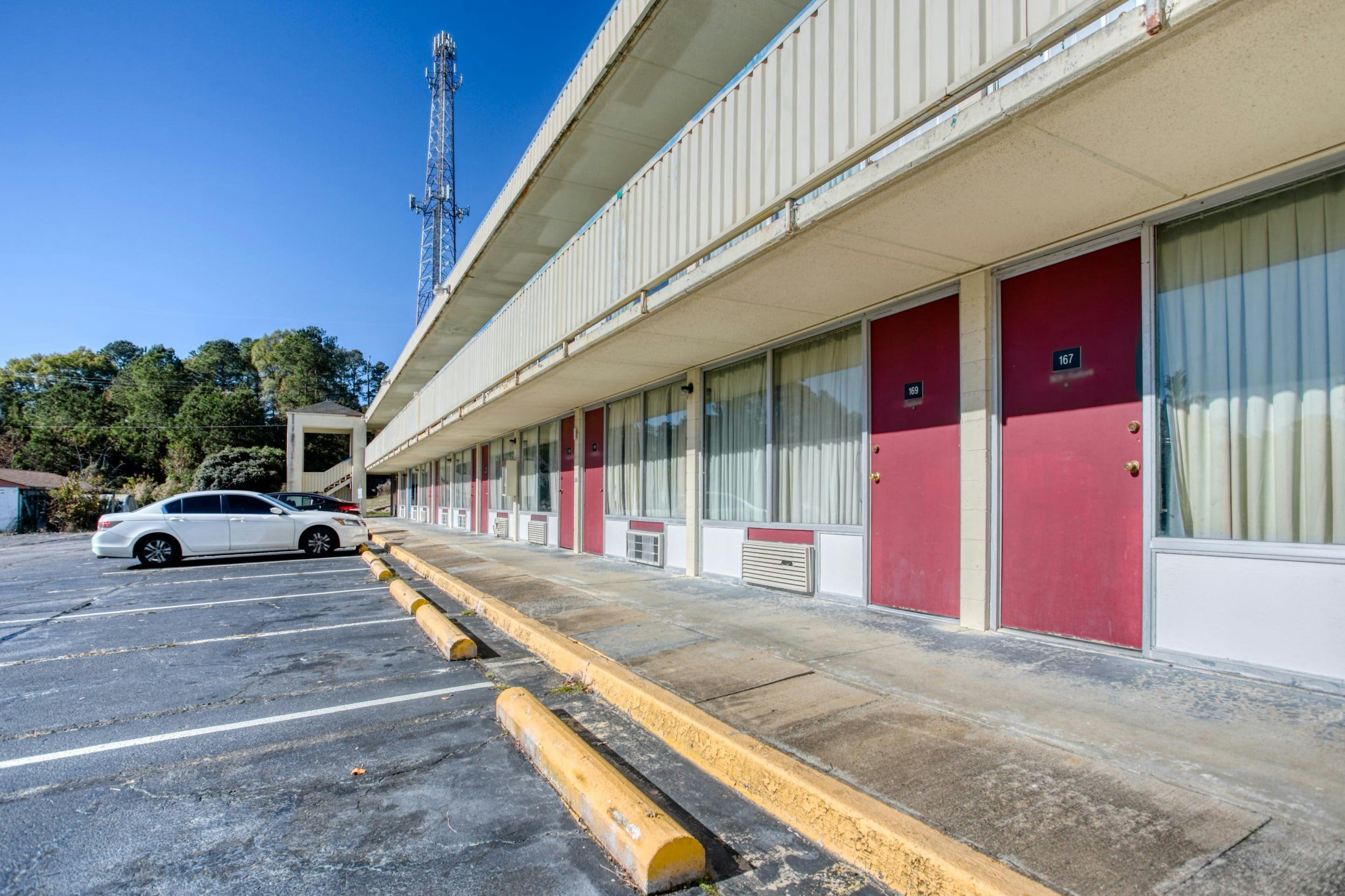 Travelers Inn By OYO, Templeton VA 40/42