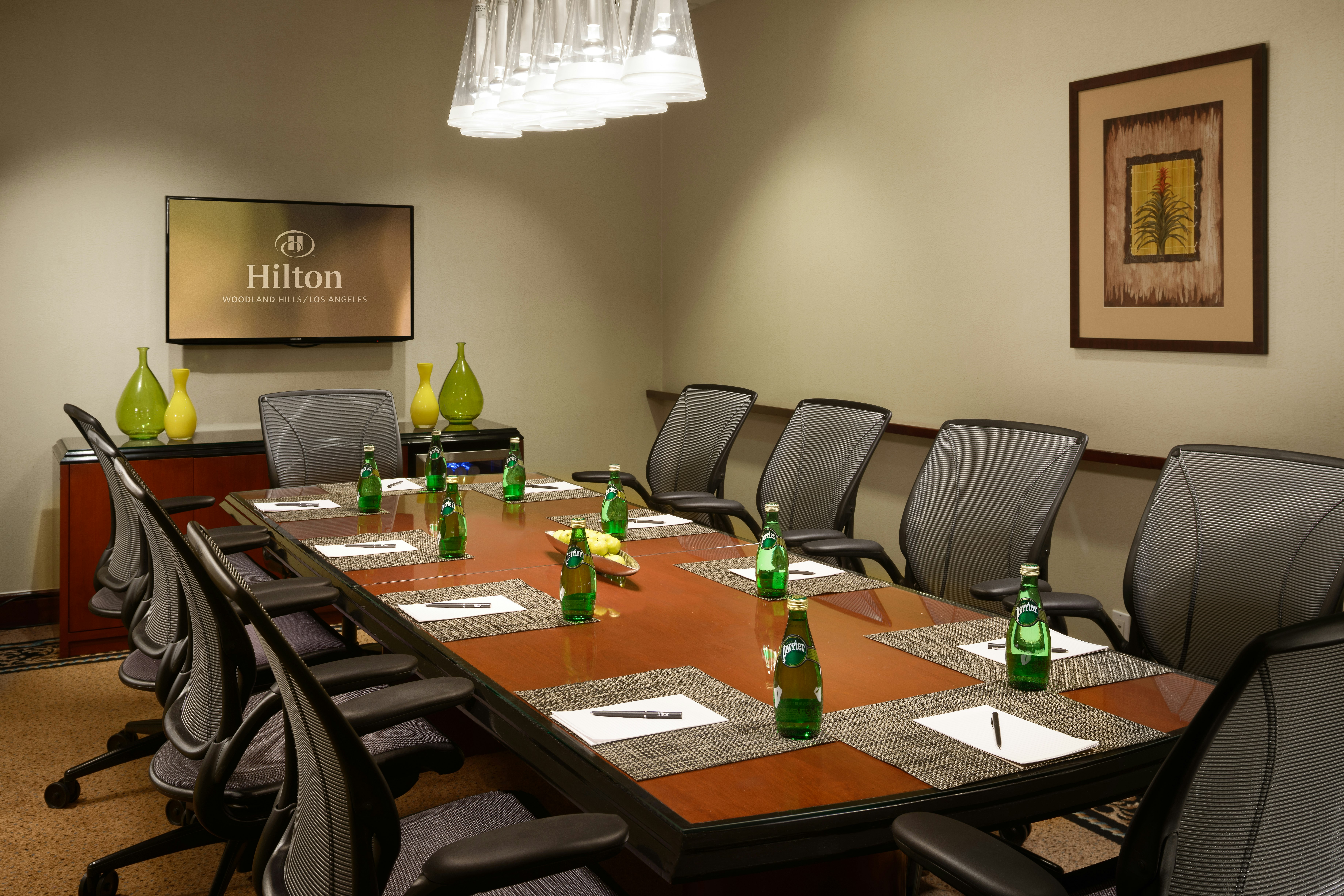 Hilton Woodland Hills Los Angeles 51/67