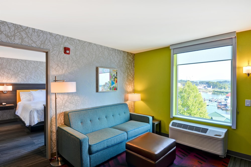 Home2 Suites By Hilton Hot Springs 38/60