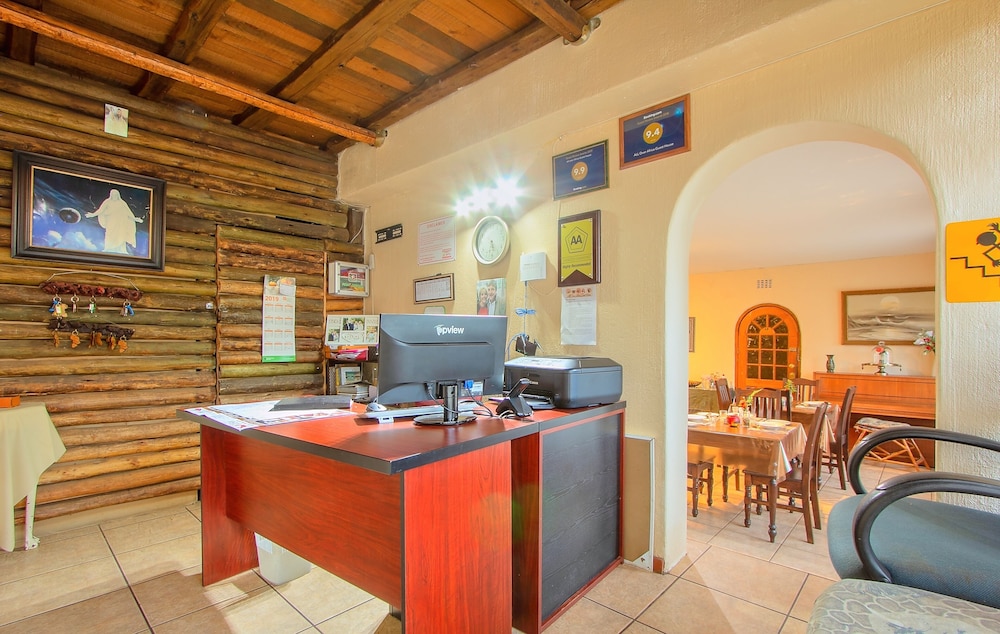 All Over Africa Guest House 1/36