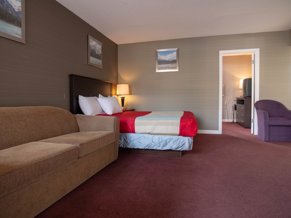 Best Budget Inn and Suites Kamloops 21/46