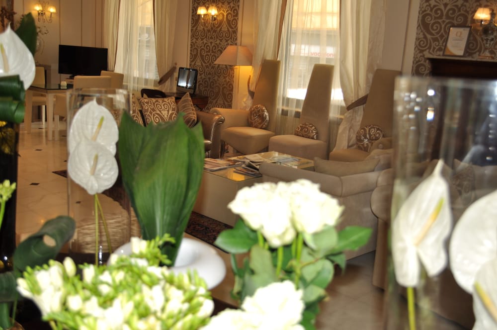 Hotel Jolanda 37/50