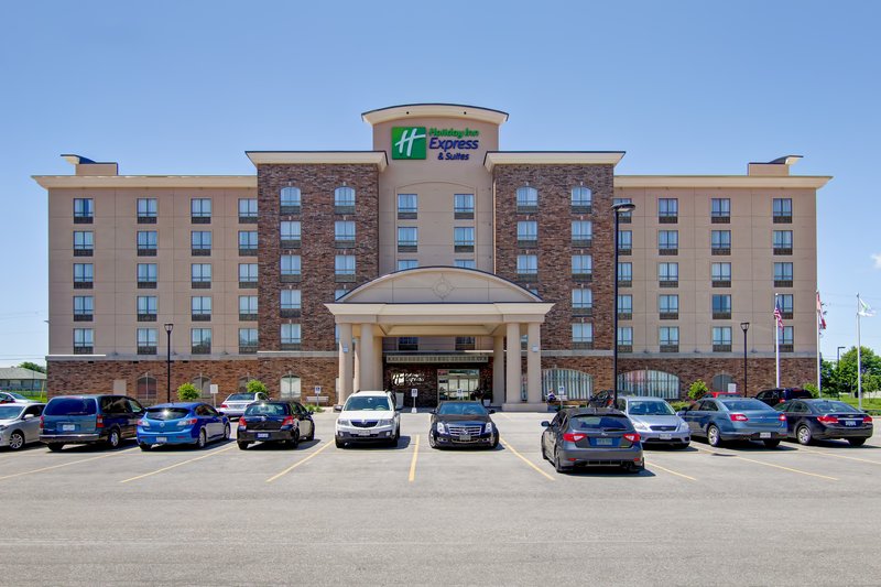 Holiday Inn Express Hotel Suites Waterloo St Jacobs 72/78