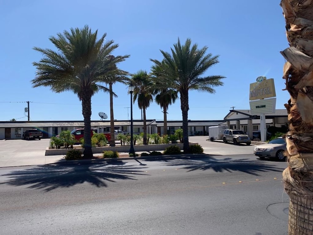 The Sands Motel 22/36