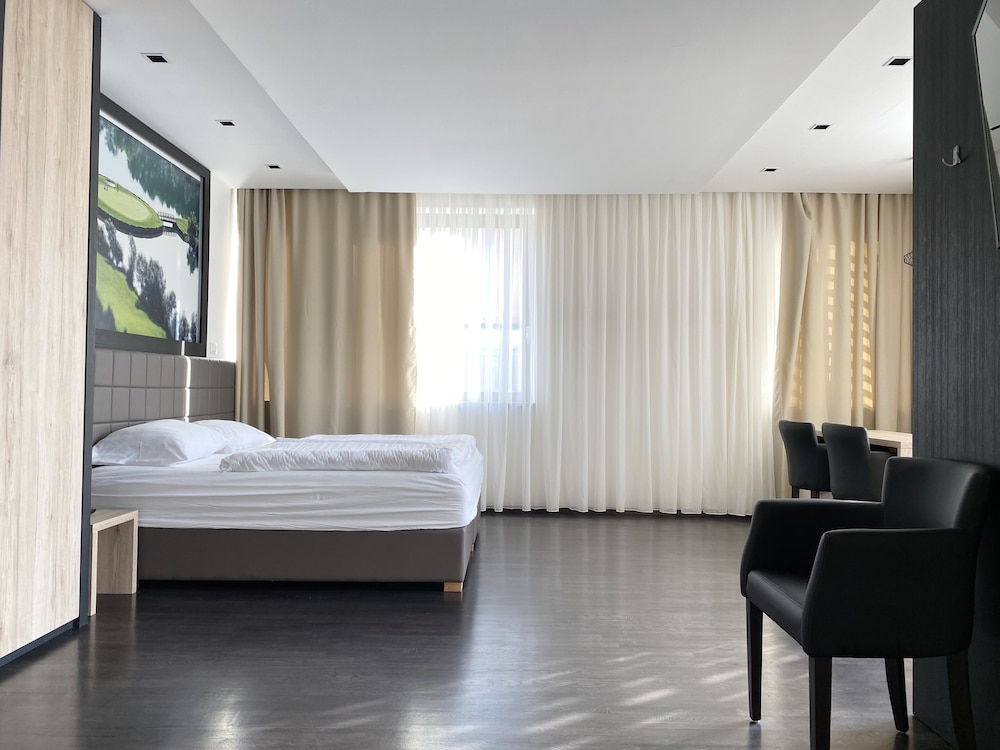 Meksiko Hotel 24/68