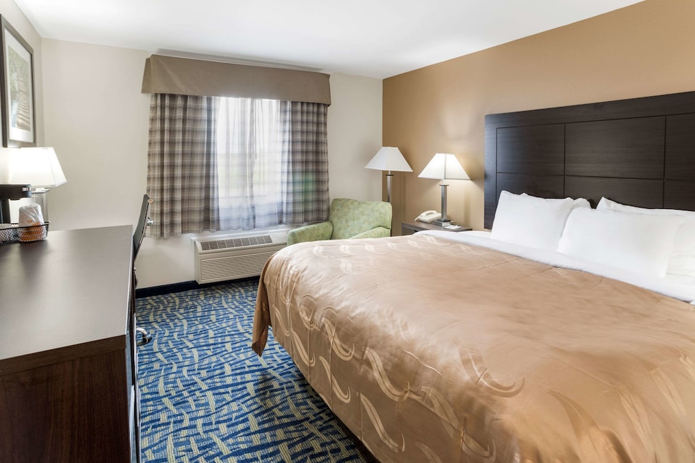 Quality Inn Rochelle IL 20/43