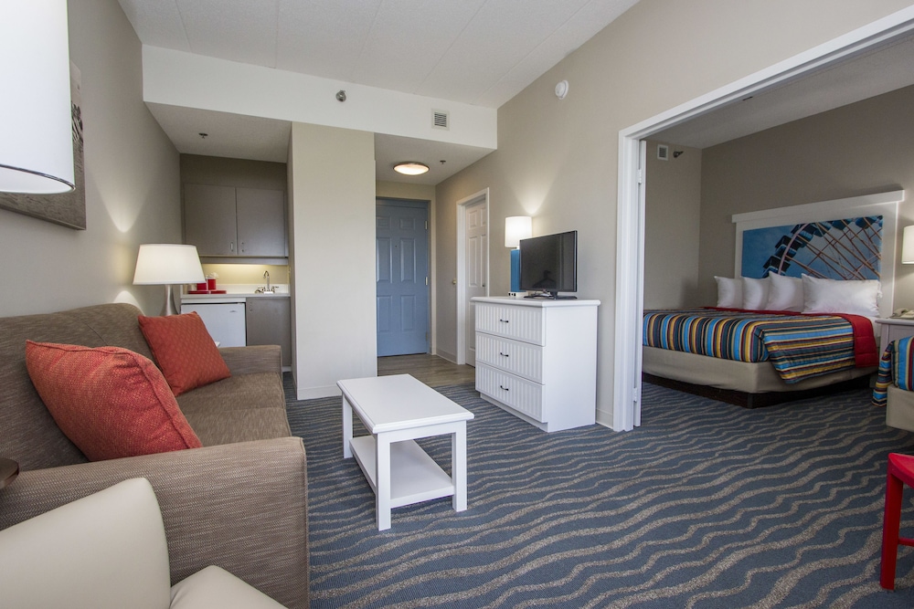Cedar Point Apos S Hotel Breakers 41/64