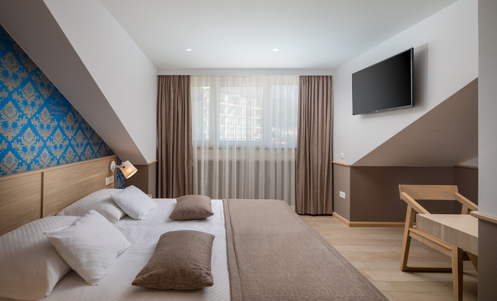 APARTHOTEL TAMARIS 31/74
