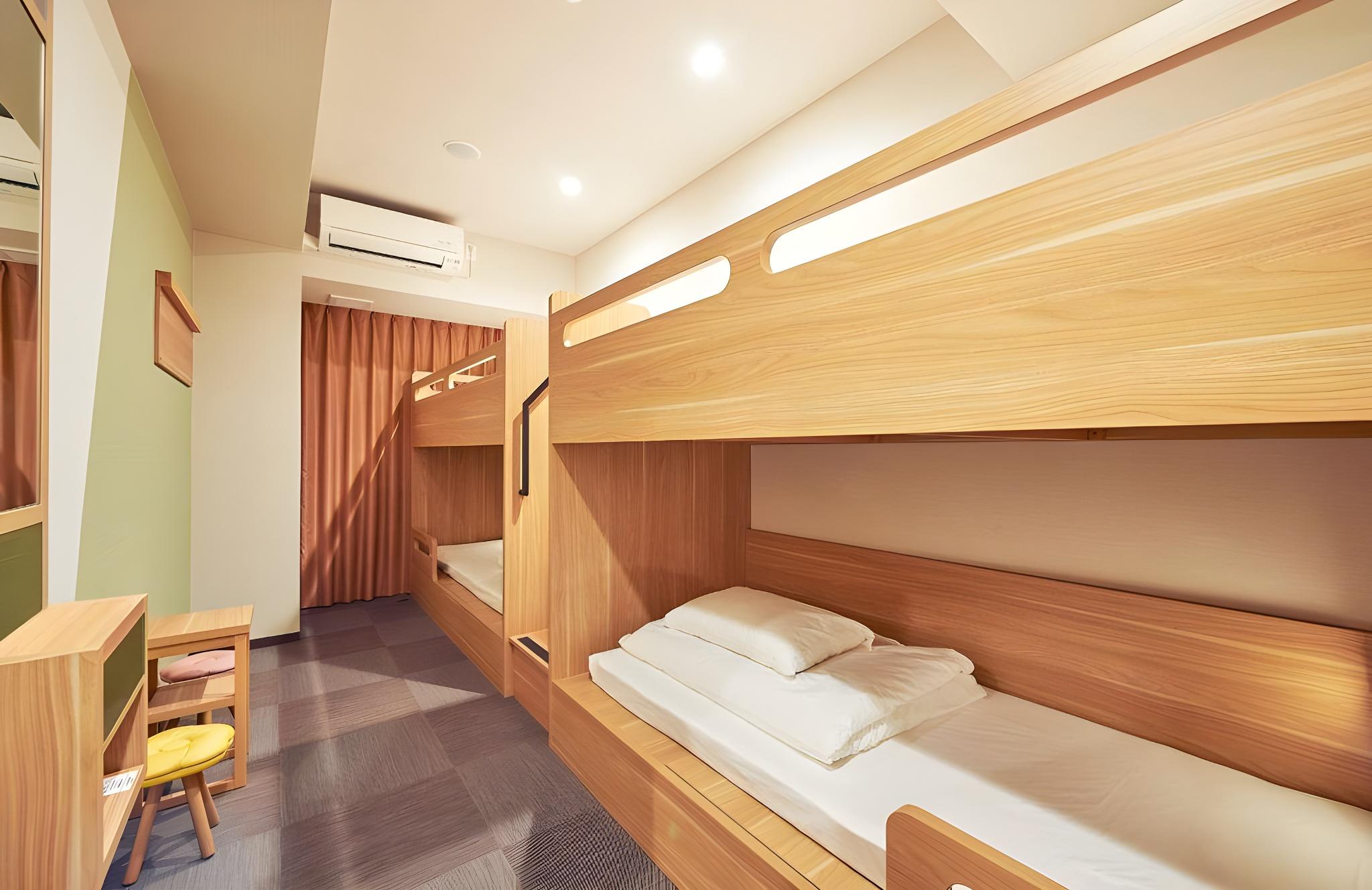 Forth, 2 Bunk Beds