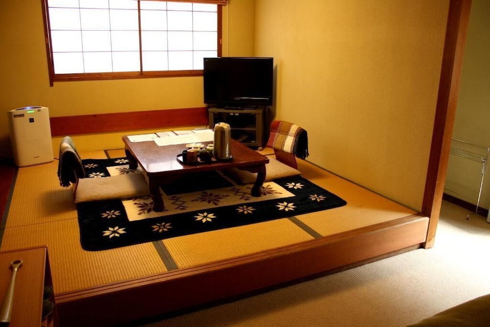 Shorenkan Yoshinoya 65/69