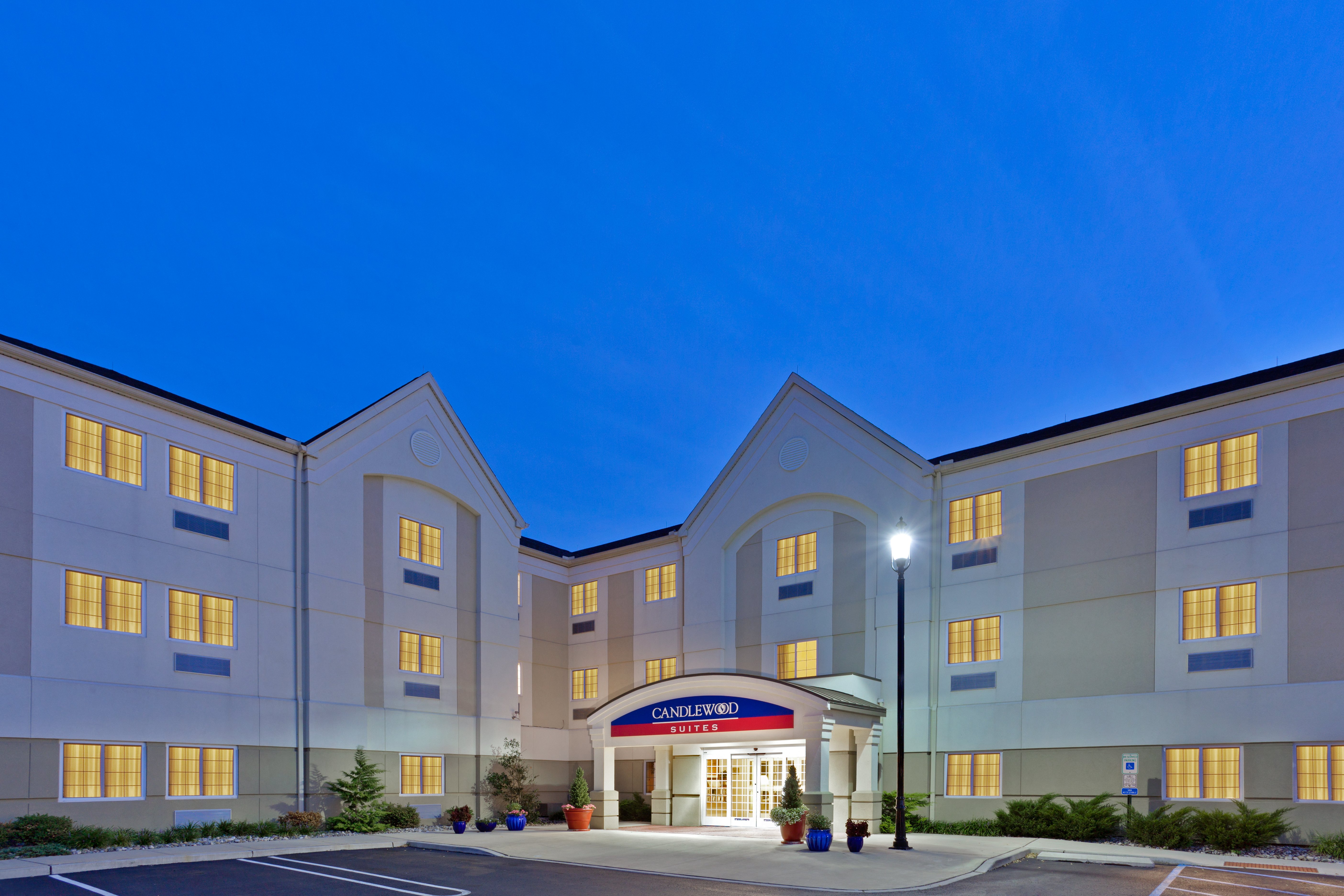 Candlewood Suites Bordentown-Trenton 10/79