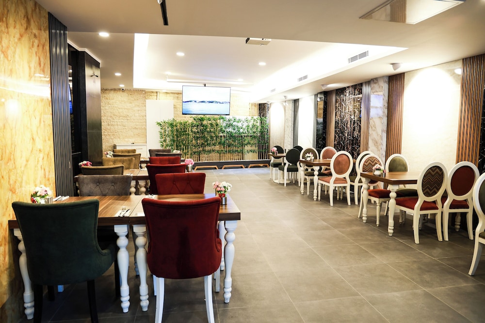 Mia Berre Hotels Istanbul 38/50