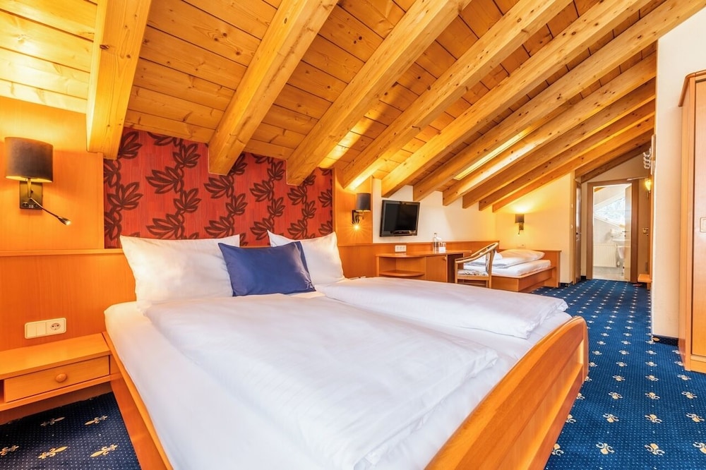 Hotel Tia Monte 8/29