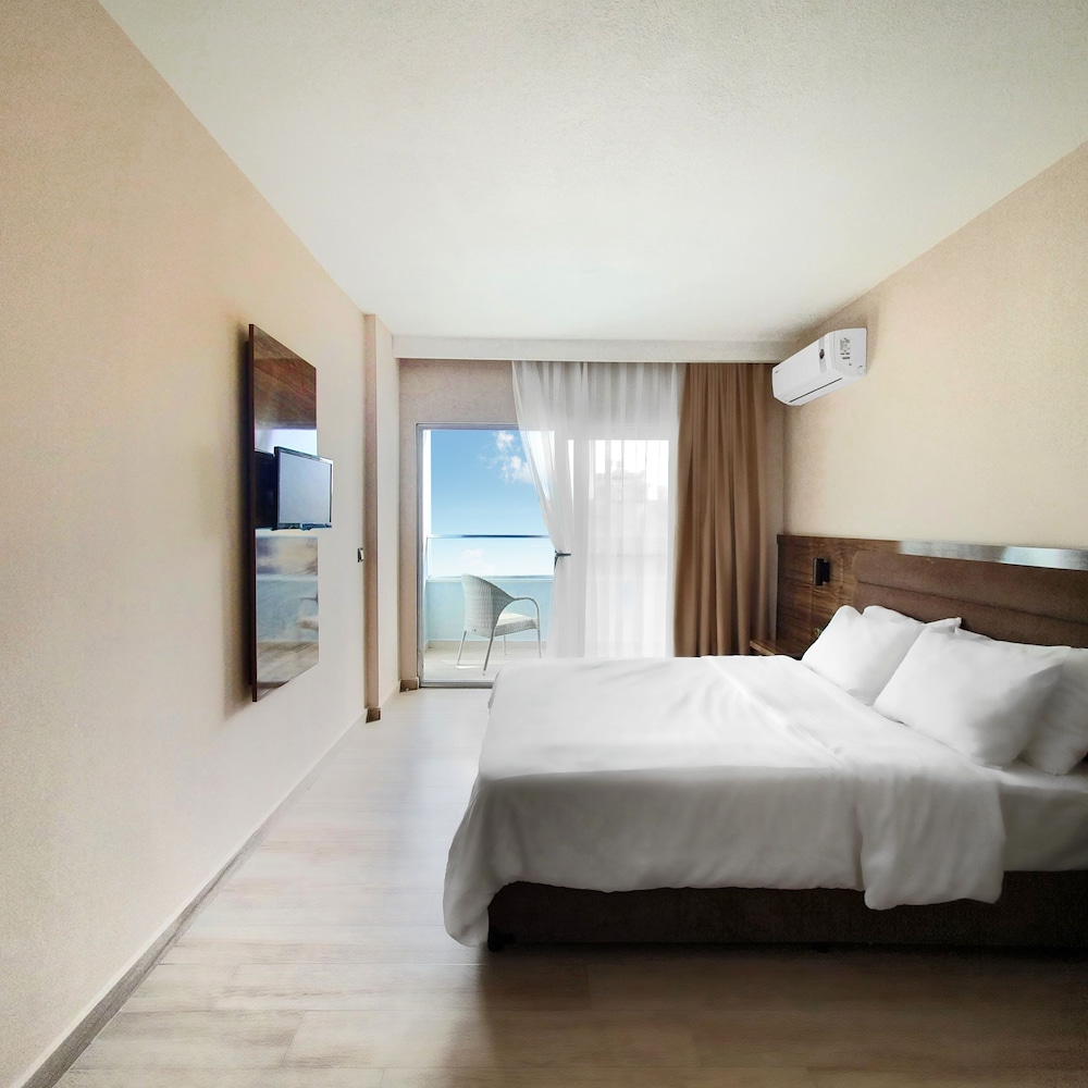 Ozgur Bey Spa Hotel 10/42