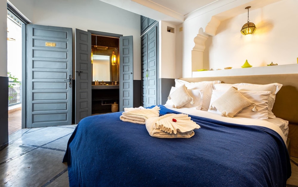Riad 64 13/48