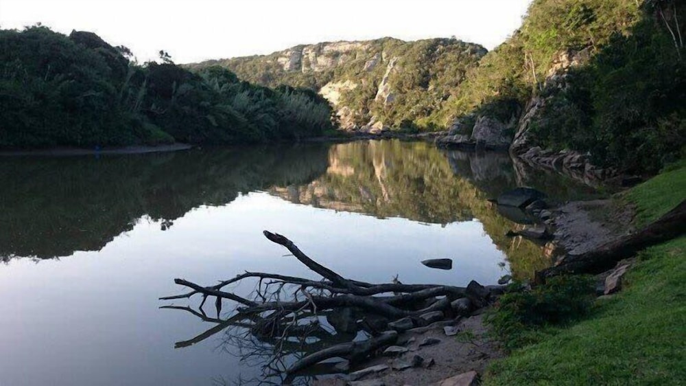 Tidewaters River Lodge 19/27