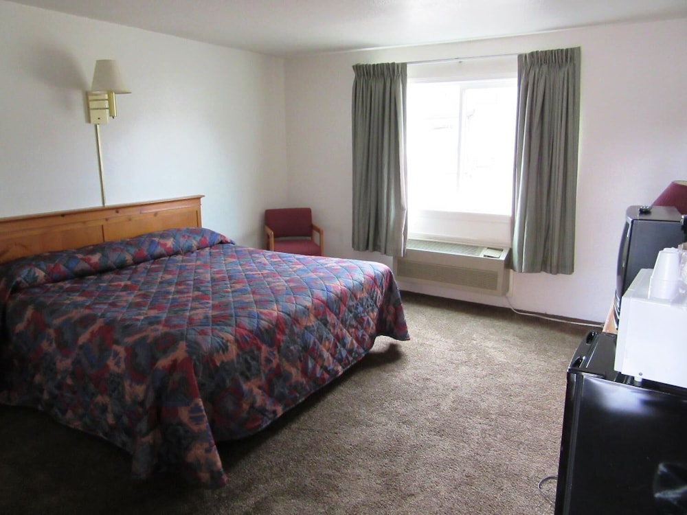 Yellowstone Country Inn 14/48