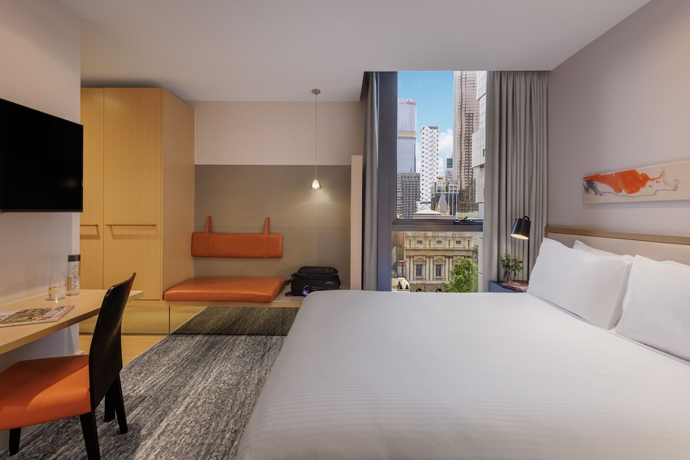 STUDIO, APARTMENT, QUEEN BED