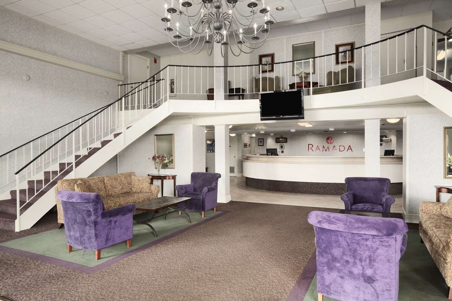 Bangor Grande Hotel and Conference Center 8/58