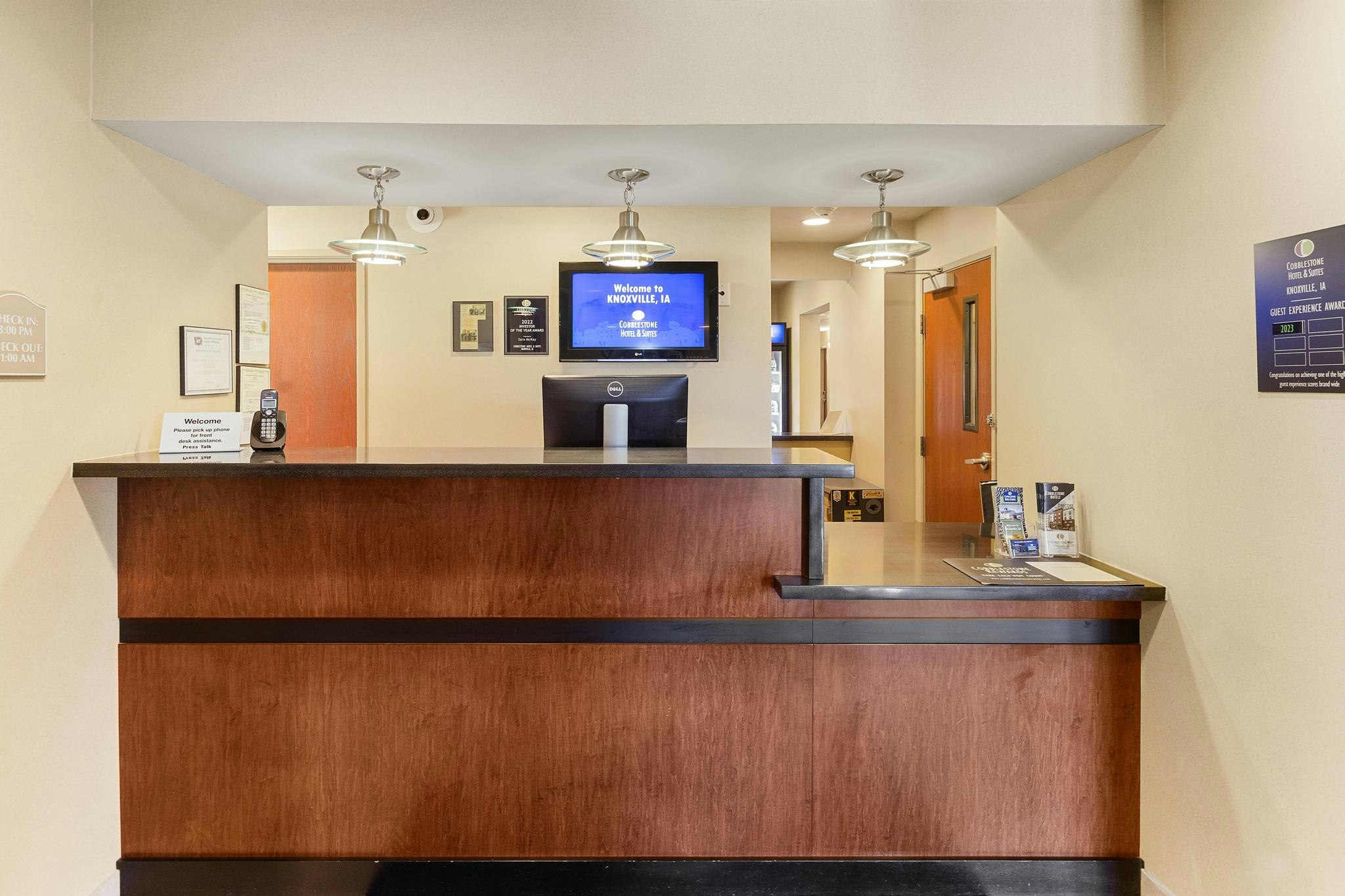 Cobblestone Hotel Knoxville 6/56