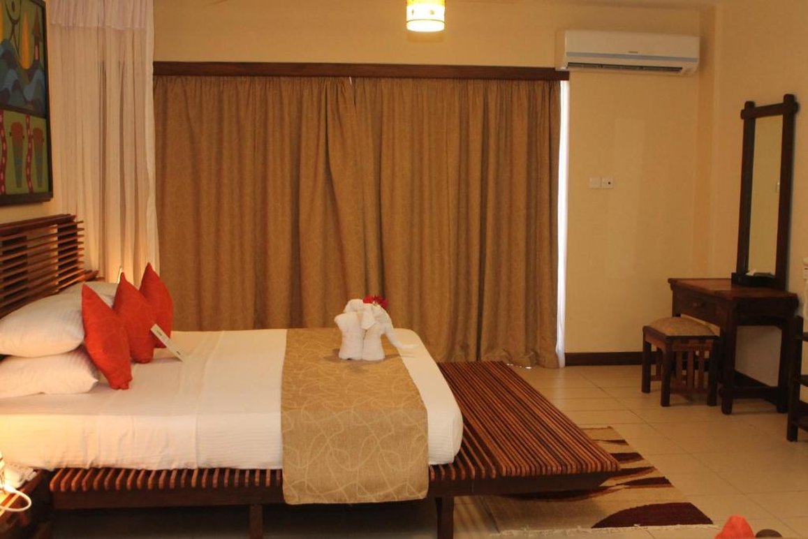 CityBlue Creekside Hotel & Suites 13/25