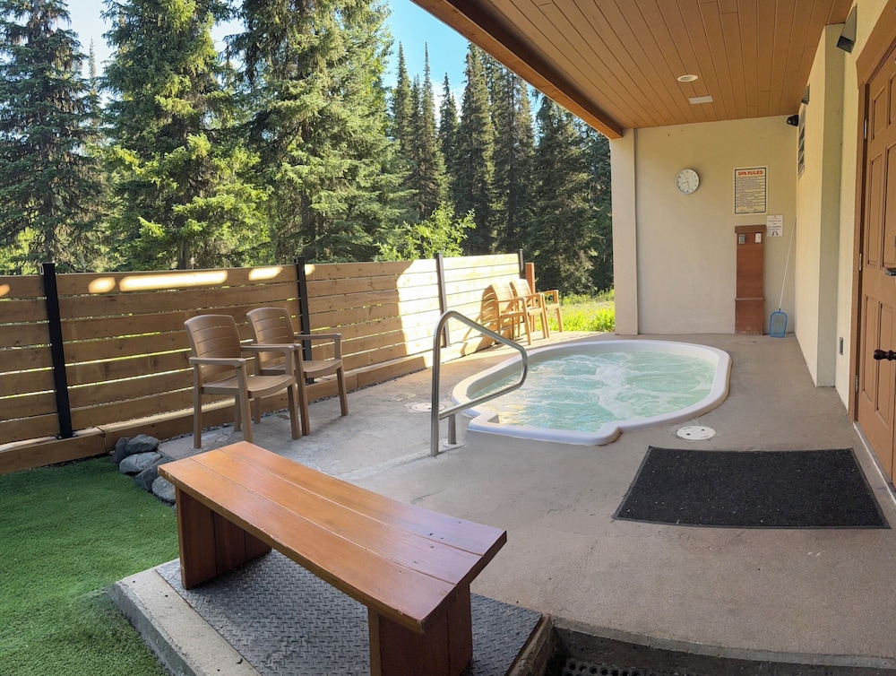 The Pinnacle Lodge 25/46