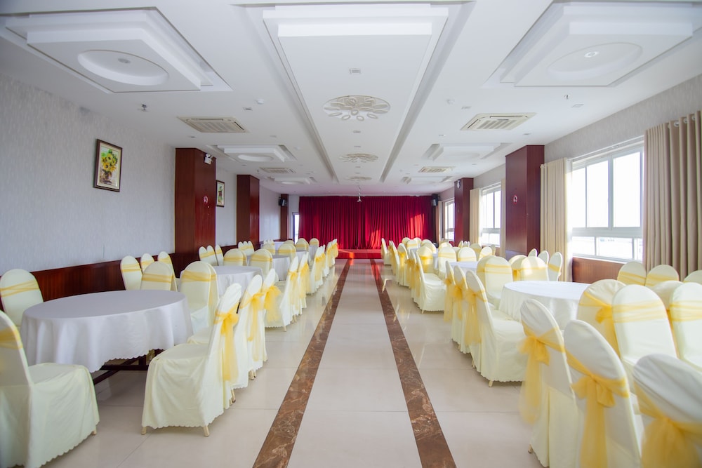 Quoc Cuong Center Hotel 32/49
