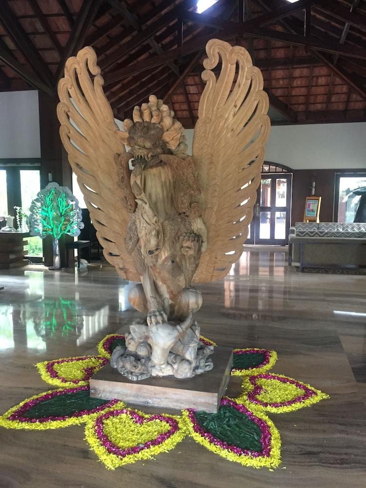 Madhubhan Resort And Spa 30/50