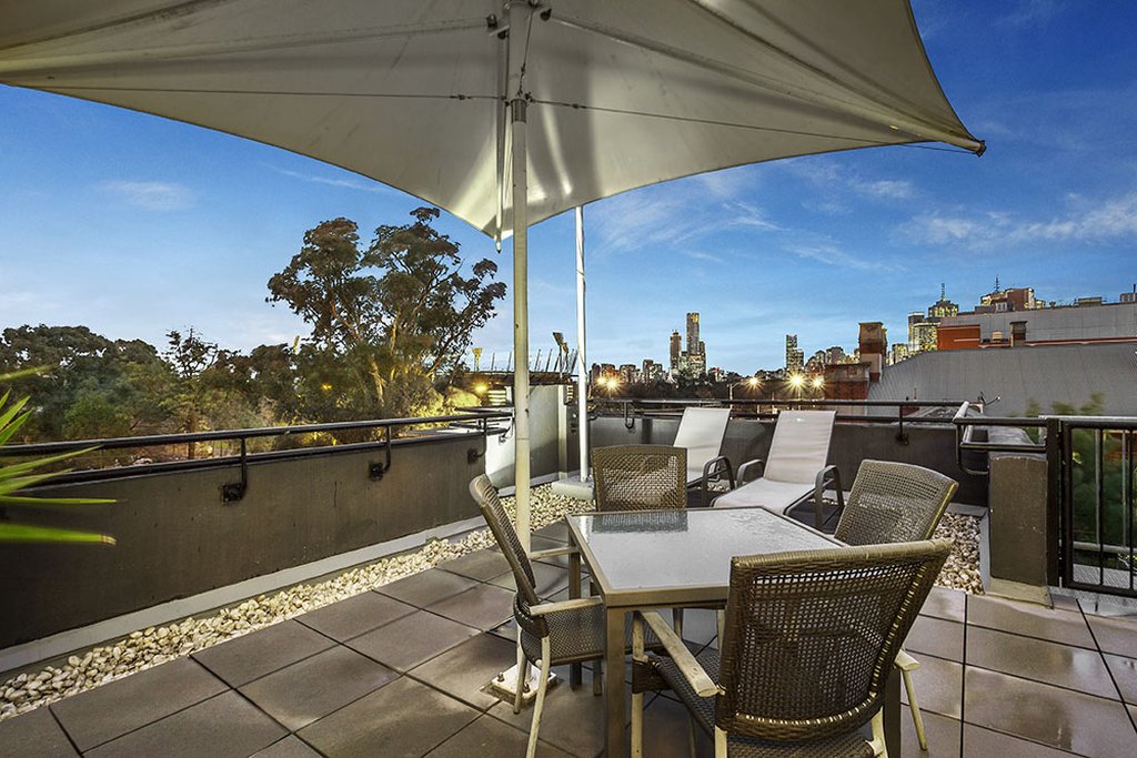 QUEST EAST MELBOURNE 3/6