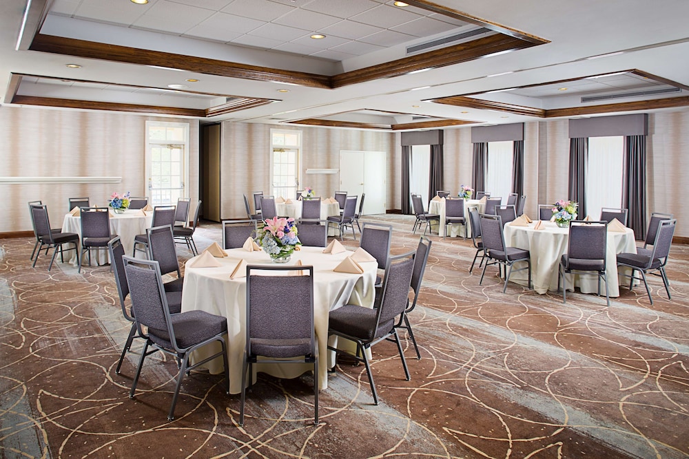 Homewood Suites By Hilton Raleigh Cary 42/64