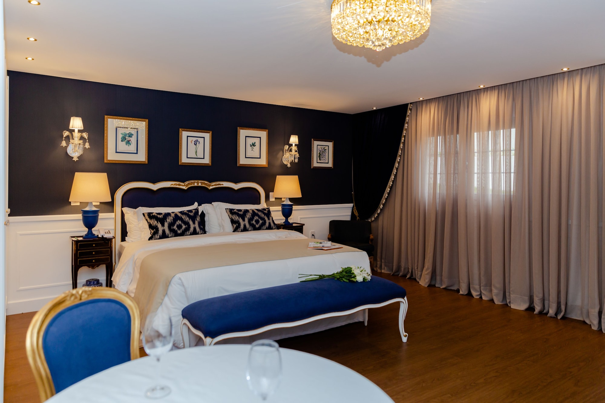 King Bed