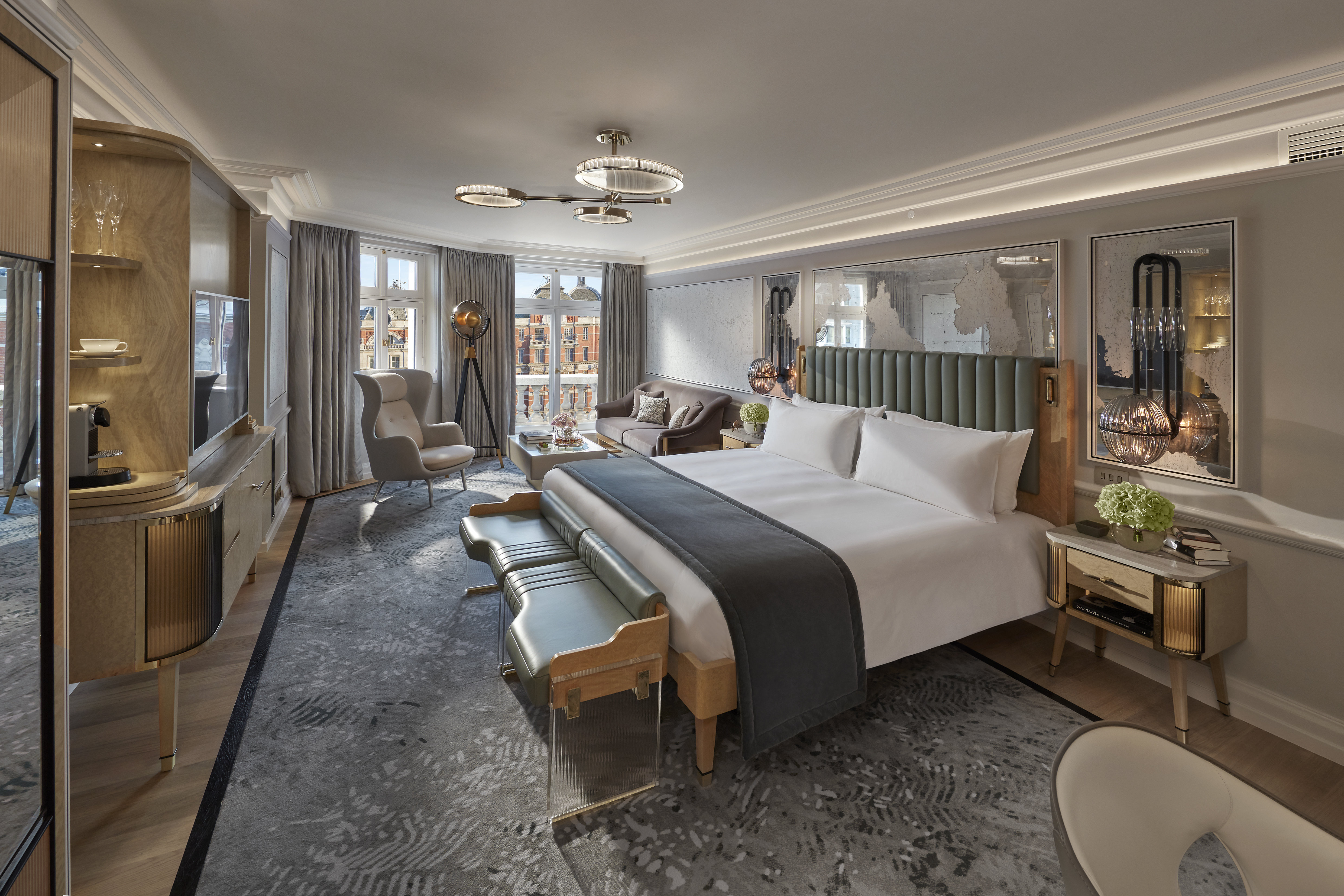 Mandarin, Junior Suite, King Bed
