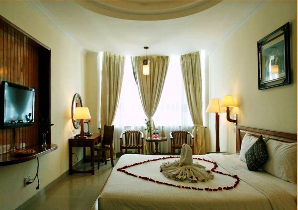 Golden Sea Hotel 12/41