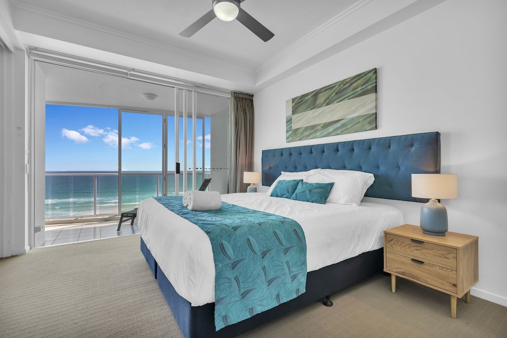 2 BEDROOMS, OCEAN VIEW